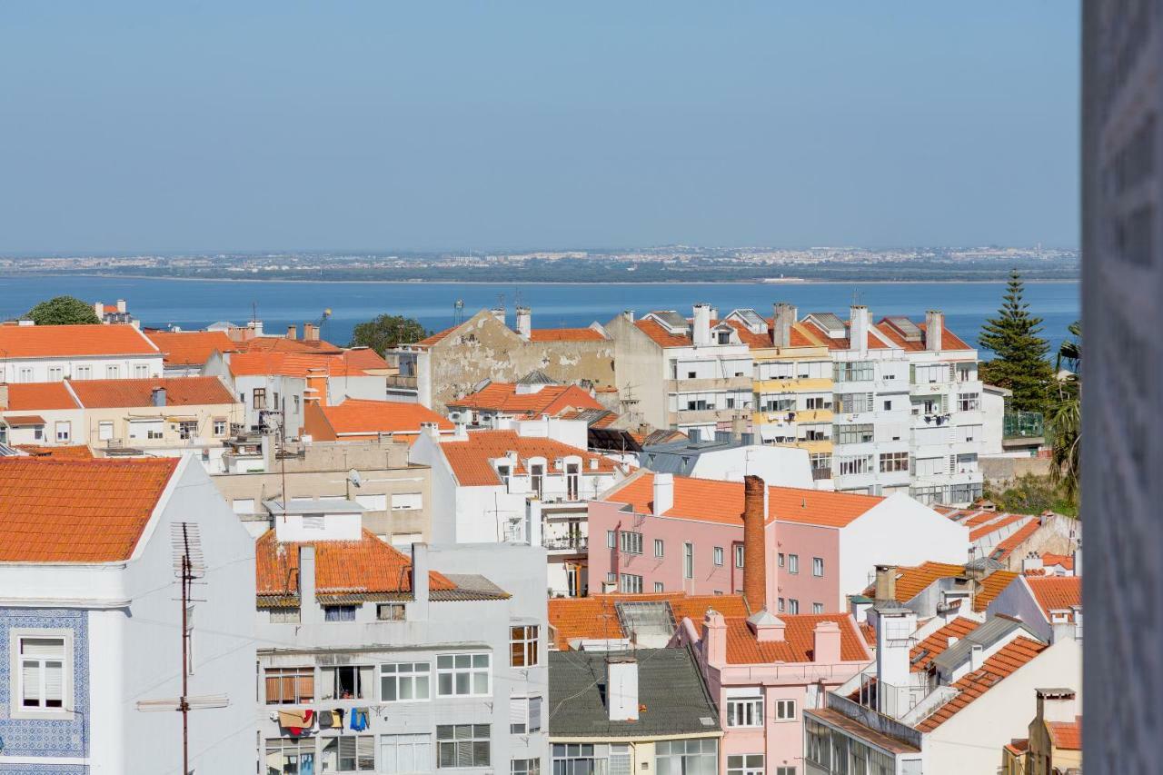 Renovated Sunny Apartment With Amazing Sunset Balcony , By Timecooler Lisboa المظهر الخارجي الصورة