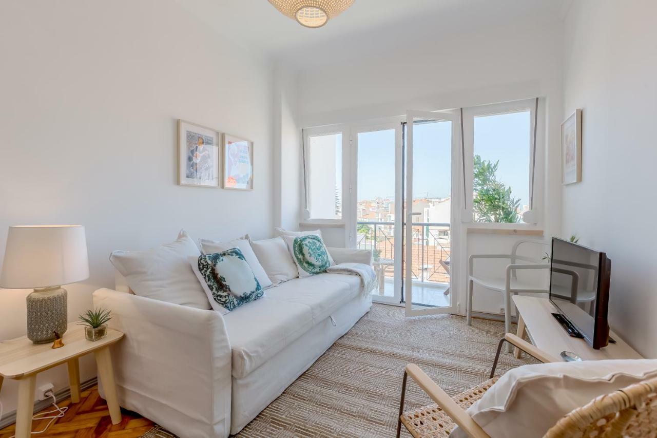 Renovated Sunny Apartment With Amazing Sunset Balcony , By Timecooler Lisboa المظهر الخارجي الصورة