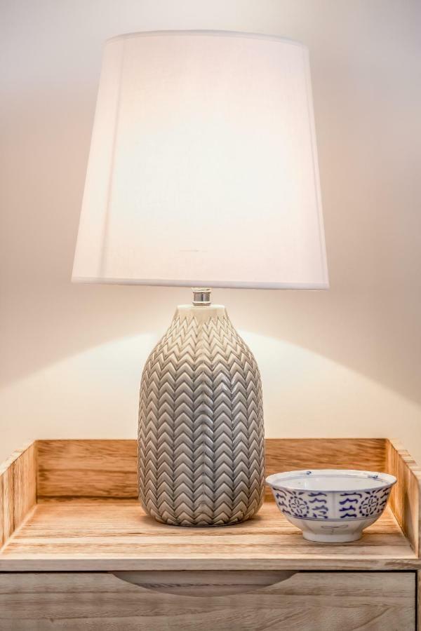 Renovated Sunny Apartment With Amazing Sunset Balcony , By Timecooler Lisboa المظهر الخارجي الصورة
